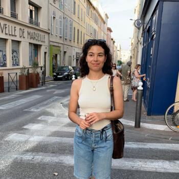 Baby-sitter Marseille: Ana