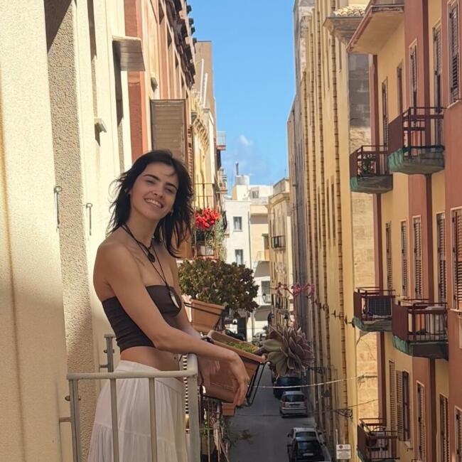 Babysitter in Geraz do Lima: Letícia