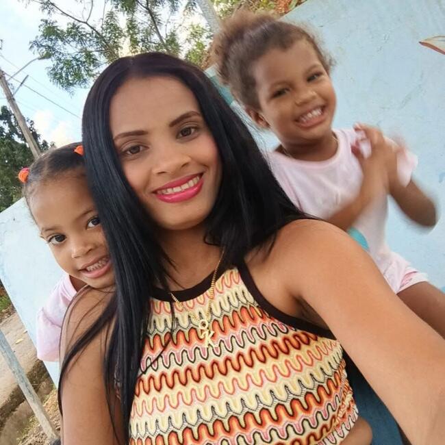 Babysitter in Falconara Marittima: Escarlina