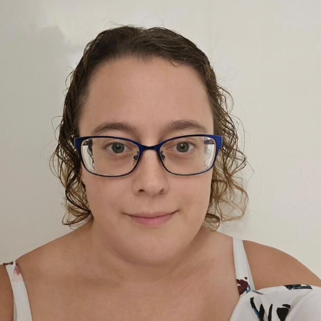 Babysitter in Lethbridge: Sarah
