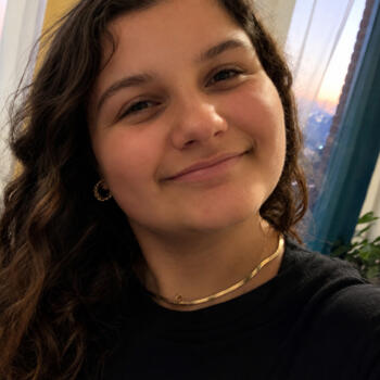 Babysitter in Saint-Amand-les-Eaux: Melina