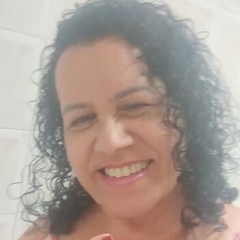 Babysitter in Macaé: ANA CRISTINA