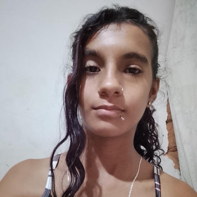Babysitter in Dourados: Dafni