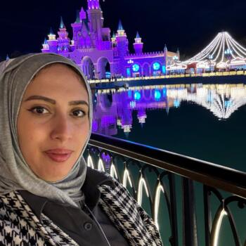 وظيفة جليسة أطفال في إمارة الشارقة: فرص عمل كجليسة أطفال Fadwa