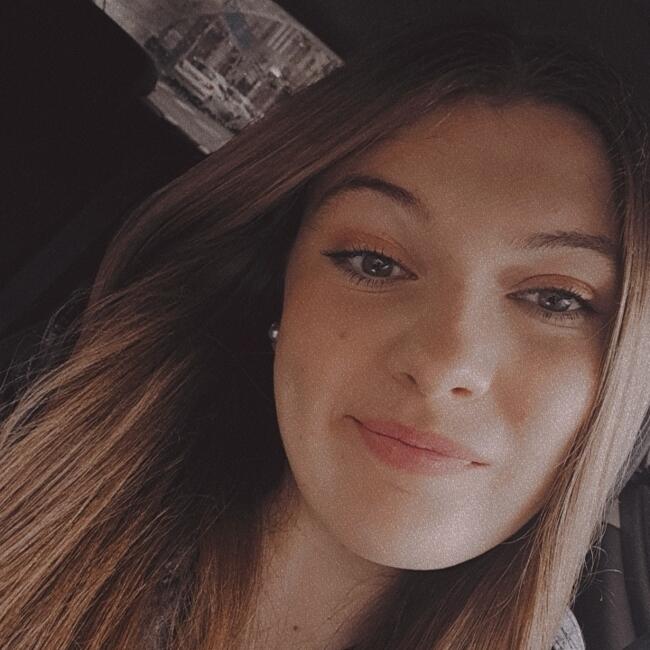 Babysitter in Mutrécy: Léonnie