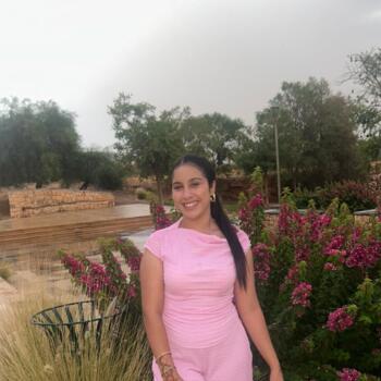 Canguro en Alicante: Chaimaa