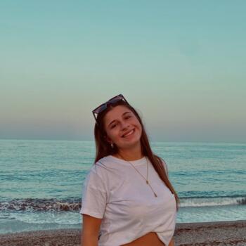 Babysitter in Saint-Herblain: Elodie