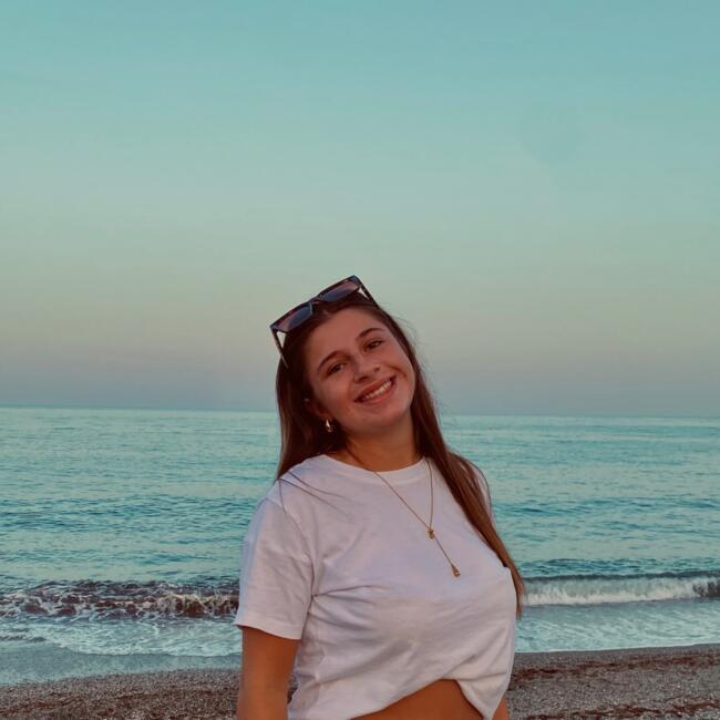 Babysitter in Saint-Herblain: Elodie