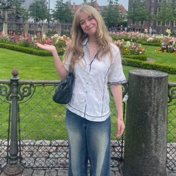 Babysitter in Frederiksberg: Amy