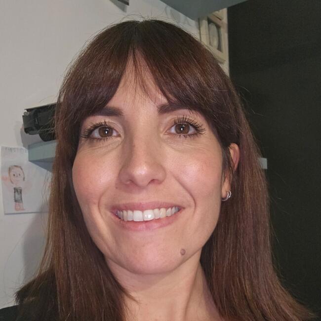 Babysitter in Rome: Serena