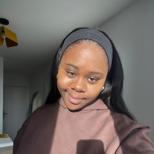 Babysitter in Roubaix: Jemima