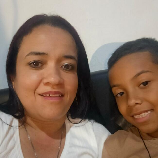Babysitter in Medellín: LUZ Aida