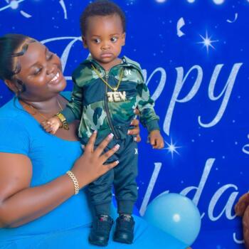 Babysitter in Kingston: Dainty