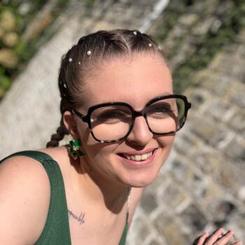 Babysitter in Corbeny: Loreena