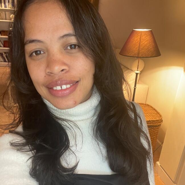 Babysitter in Paris: Sarobidy Fanomezantsoa