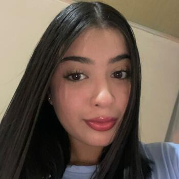 Babysitter in Puerto Limón: Delia