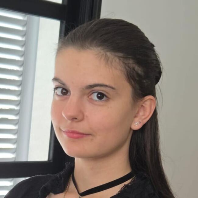 Babysitter in Saint-Melaine-sur-Aubance: Sywen