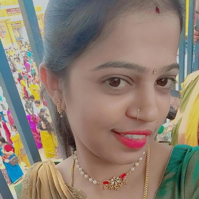 बंगलौर में आया: Krishnaveni