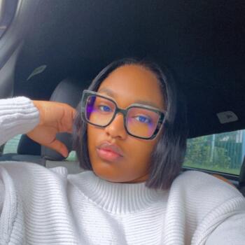 Babysitter in Boussy-Saint-Antoine: Pauline