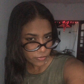 Babysitter Maceió: Julia Layssa