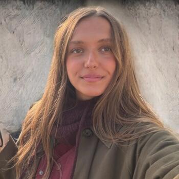 Babysitter in Bucharest: Carla