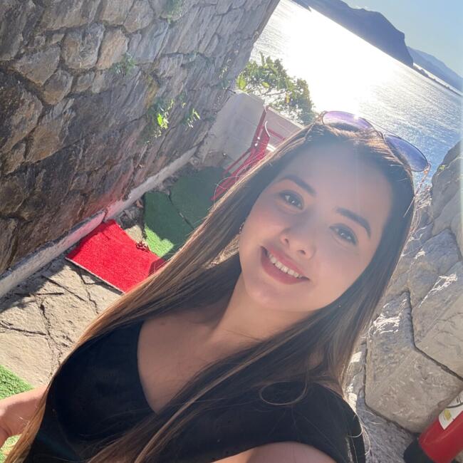 Babysitter in Langreo: Nicol alejandra