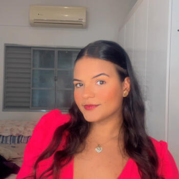 Babá Uberlândia: Bruna