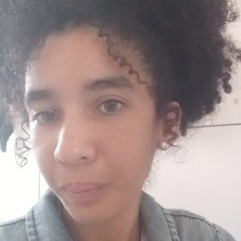 Babysitter in Vitória da Conquista: Laís