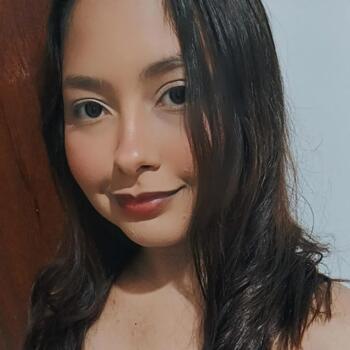 Babá em Varginha: Maria