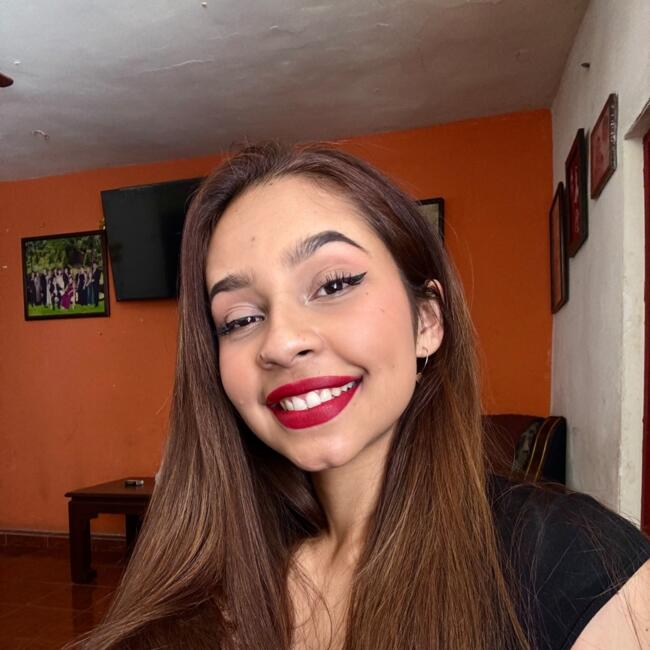 Babysitter in Monterrey: Camila