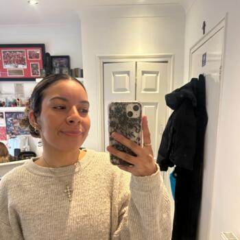 Babysitter in London: Paula