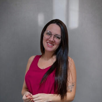 Babá em Lages: Luana