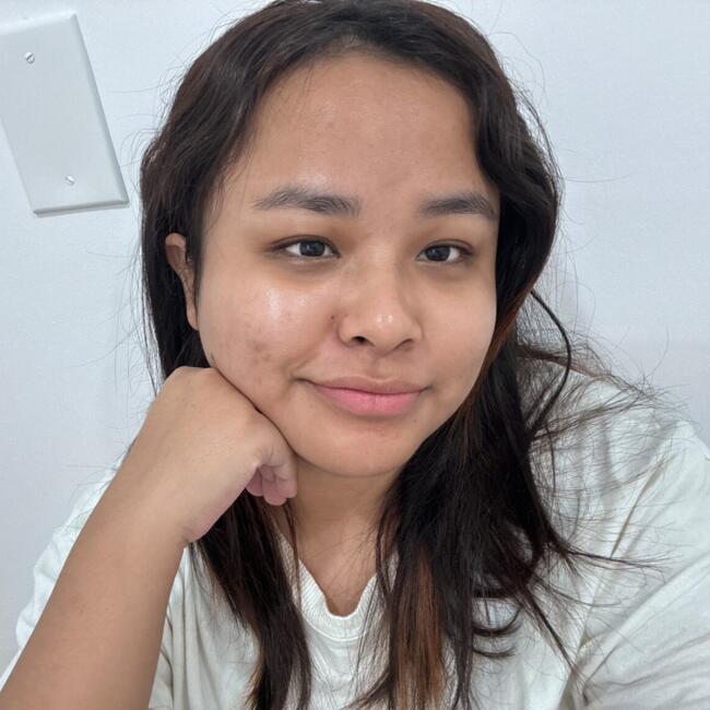 Babysitter in Etobicoke: Allie