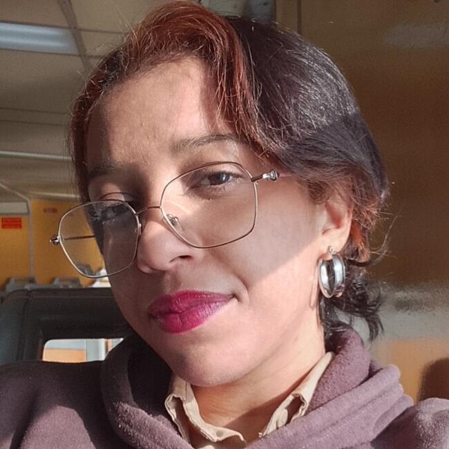 Babysitter em Moita: Karinny