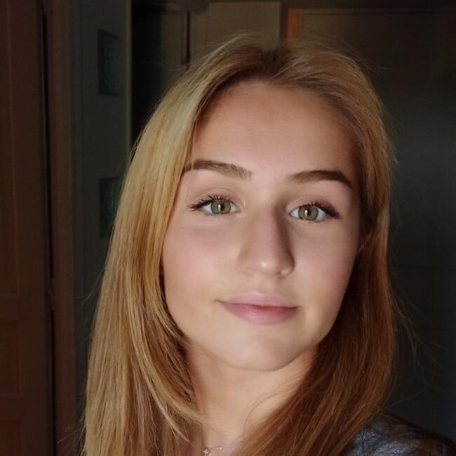 Babysitter in Aixe-sur-Vienne: Florane