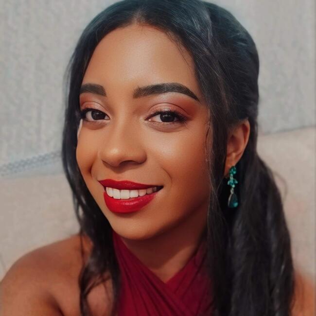 Babysitter in Petrópolis: Juliana