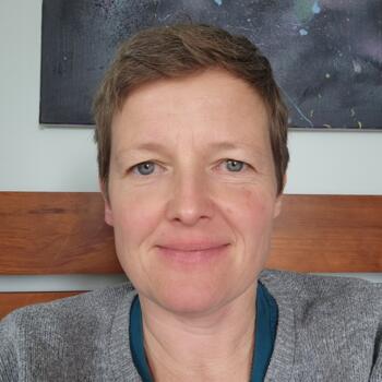 Babysitting job in Wellington: babysitting job Helen