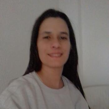 Babysitter in Senhora da Hora: Juliana