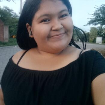 Babysitter in Santa Cruz: Maryory