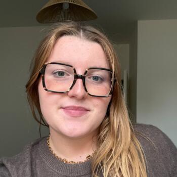 Babysitter in Limoges: Camille