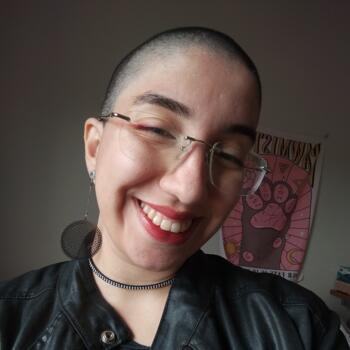 Babá em Viçosa: Annelise