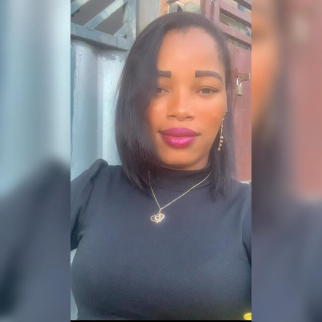 Babysitter in Salvador: Luana