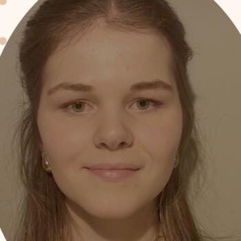 Babysitter in Lyon: Anouk