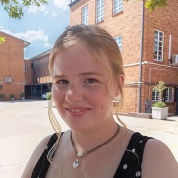 Babysitter in Benoni: Meagan