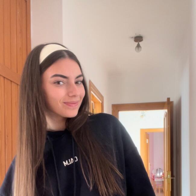 Canguro en Motril: Desiree