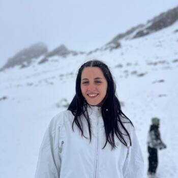 Babysitter in Granada: Lucia