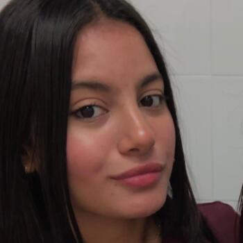 Niñera en Oviedo: Sara