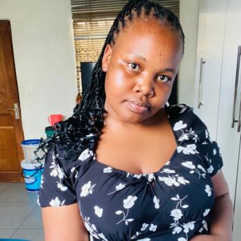 Nanny Soweto: Nqobile