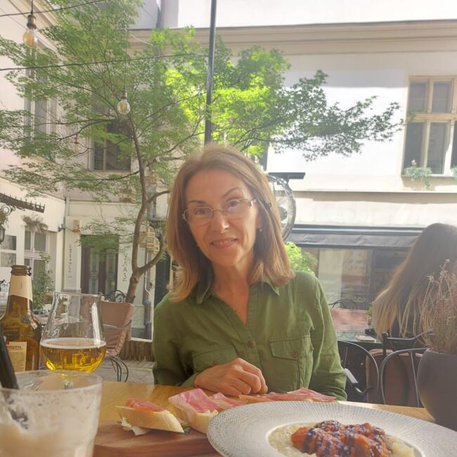 Babysitter in Novi Sad: Biljana