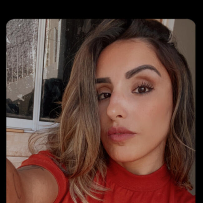 Babá em Tamboré: Julliane